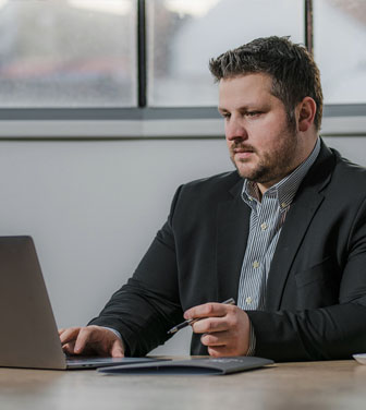 JUDr. Ing. Tomáš Oravec – Margin Advisory